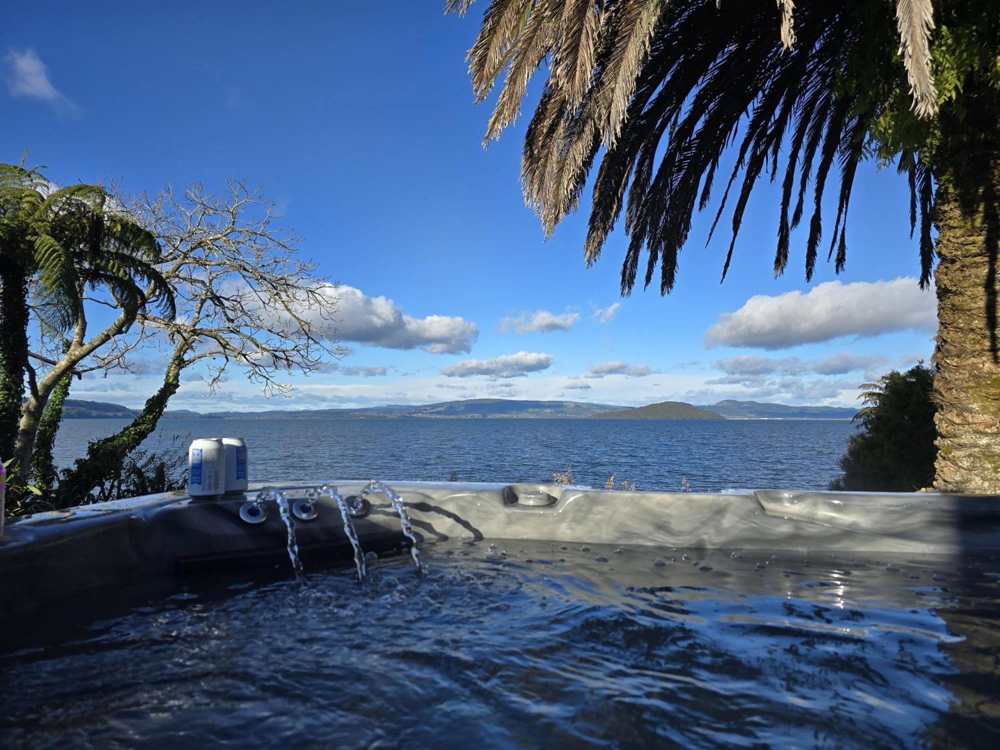 Lake Haven - On The Lakefront Hamurana Exterior foto